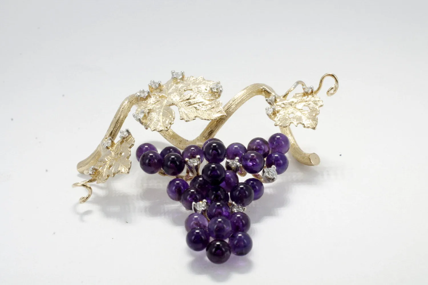 14kt Gold Purple Amethyst and Diamonds Grape Cluster Slide Necklace
