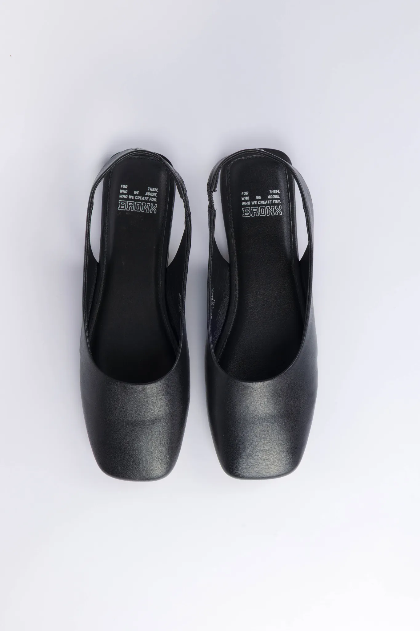 BAY-LIE SANDALS - BLACK