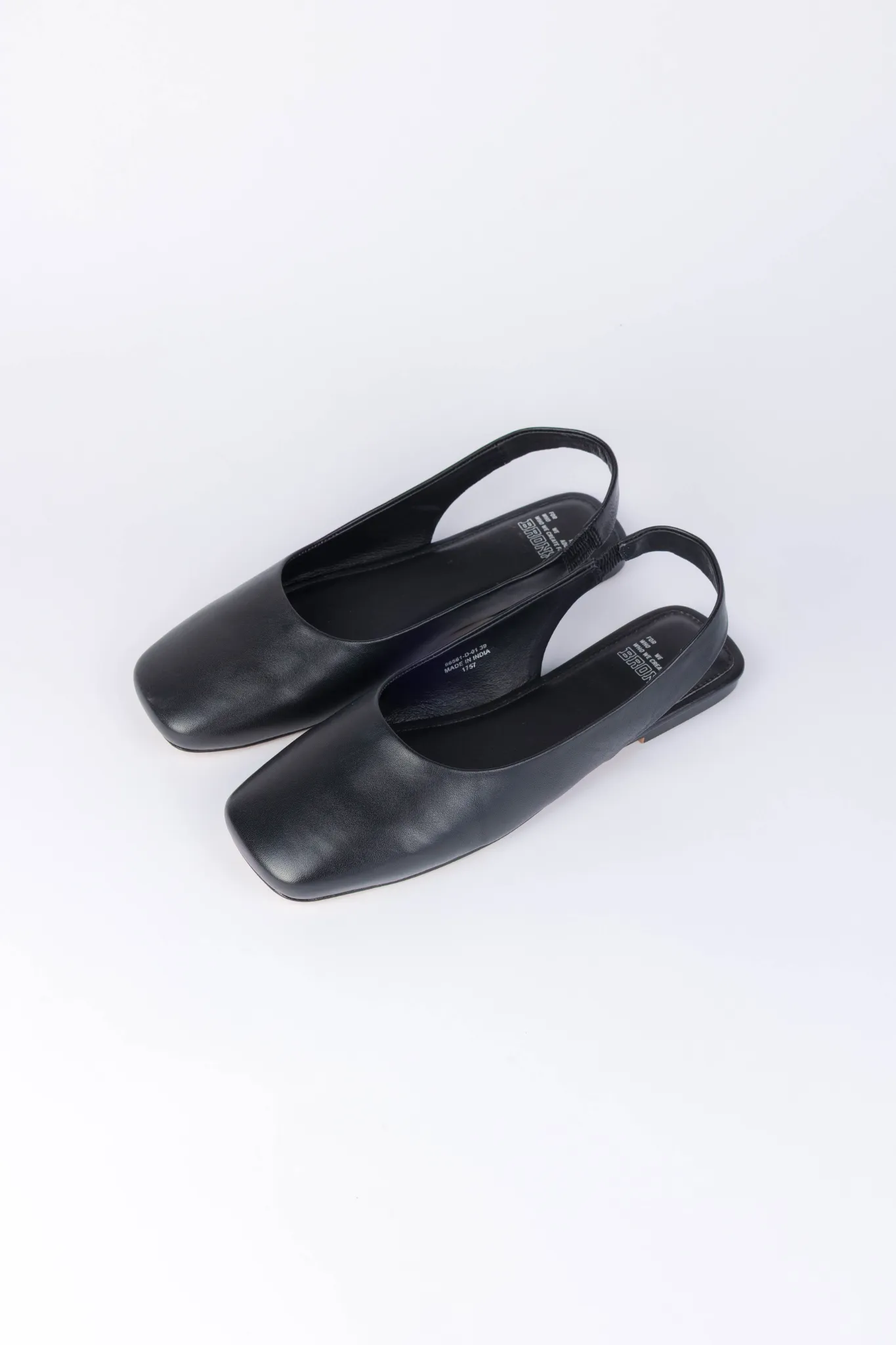 BAY-LIE SANDALS - BLACK