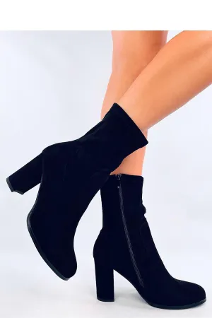 Heel boots