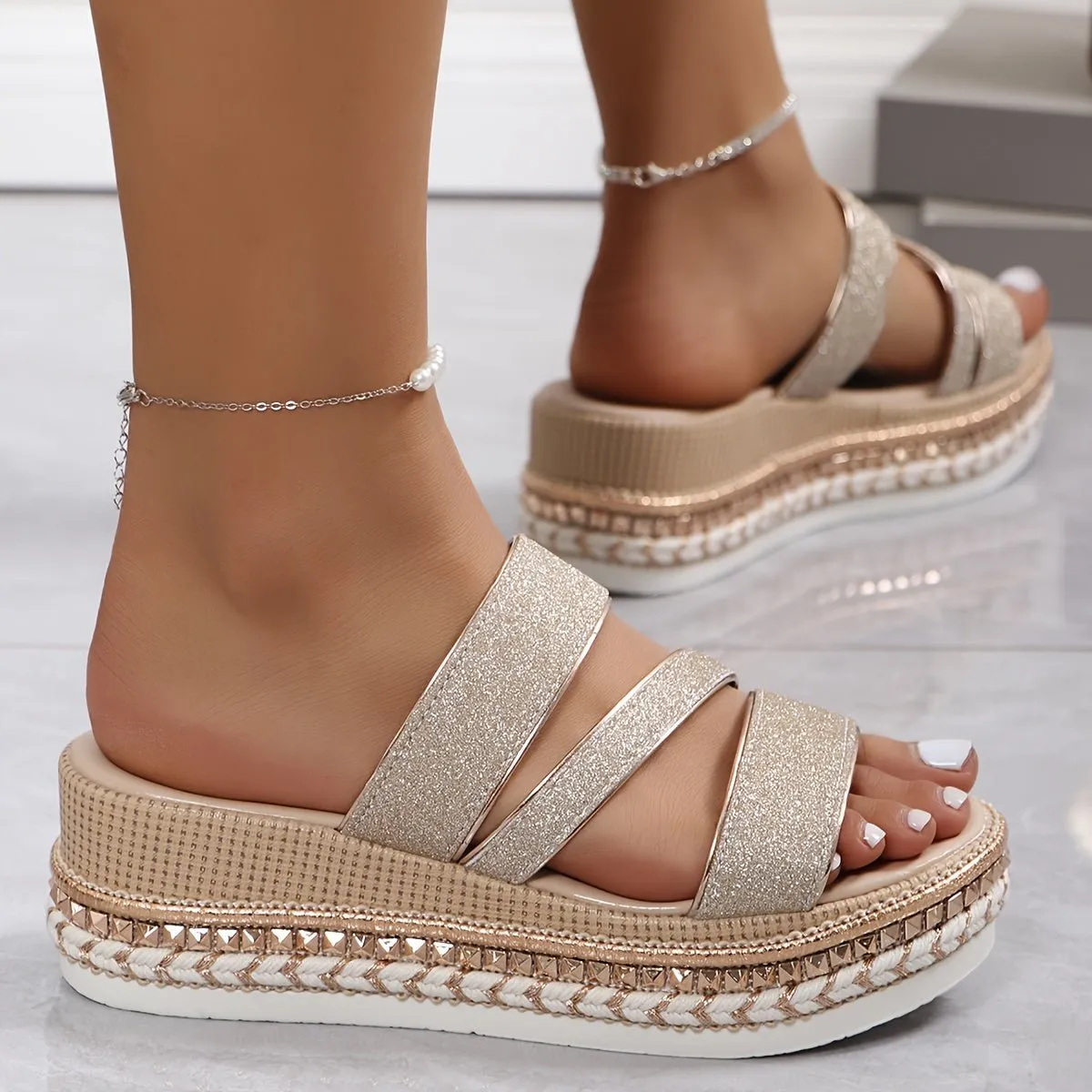 Luxe Slides
