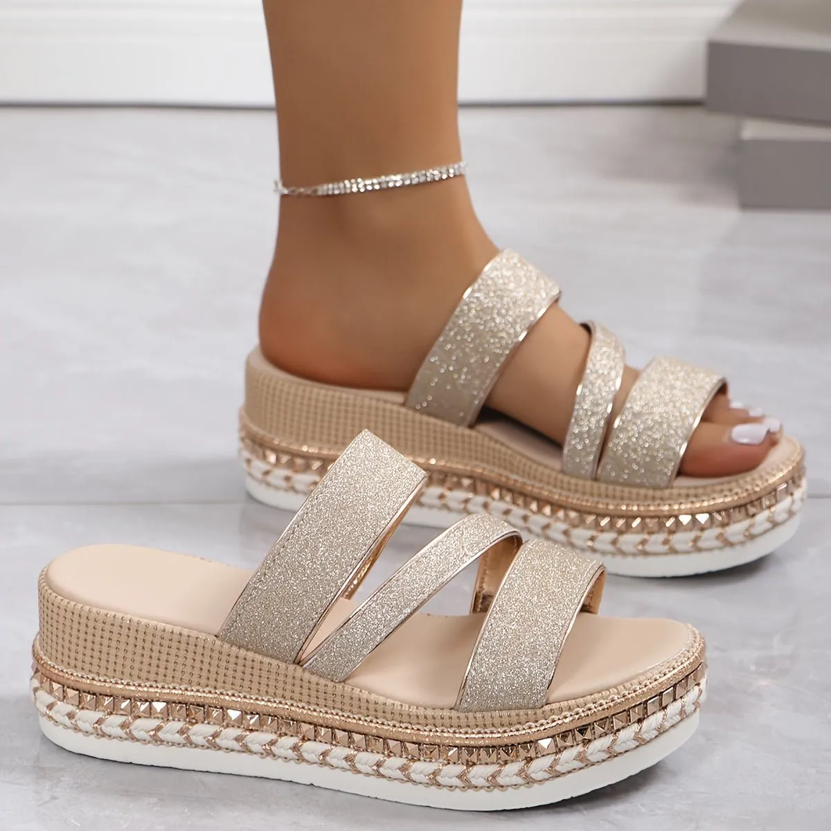 Luxe Slides