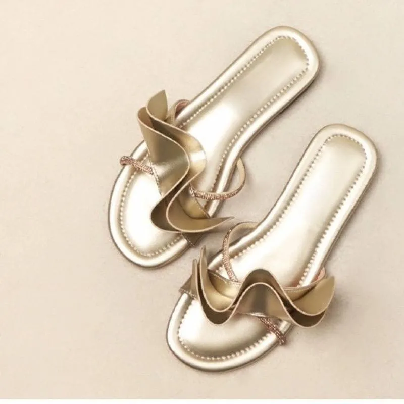 Luxury Metallic Ruffle Flat Sandals