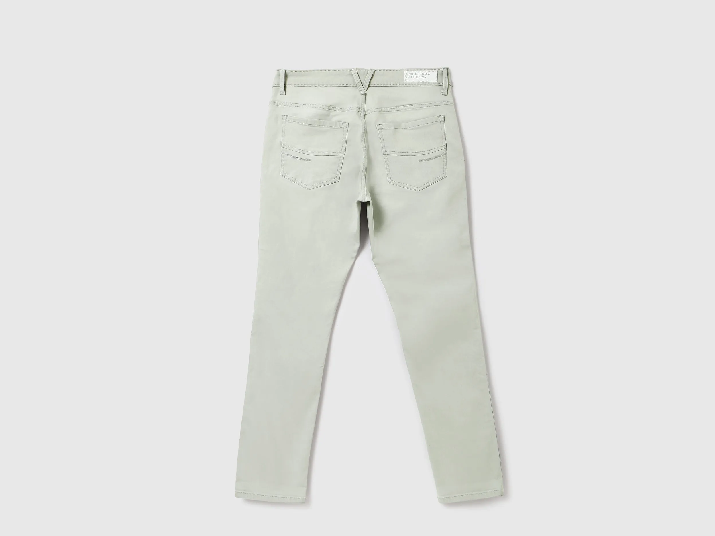 Men Solid Skinny Fit Jeans
