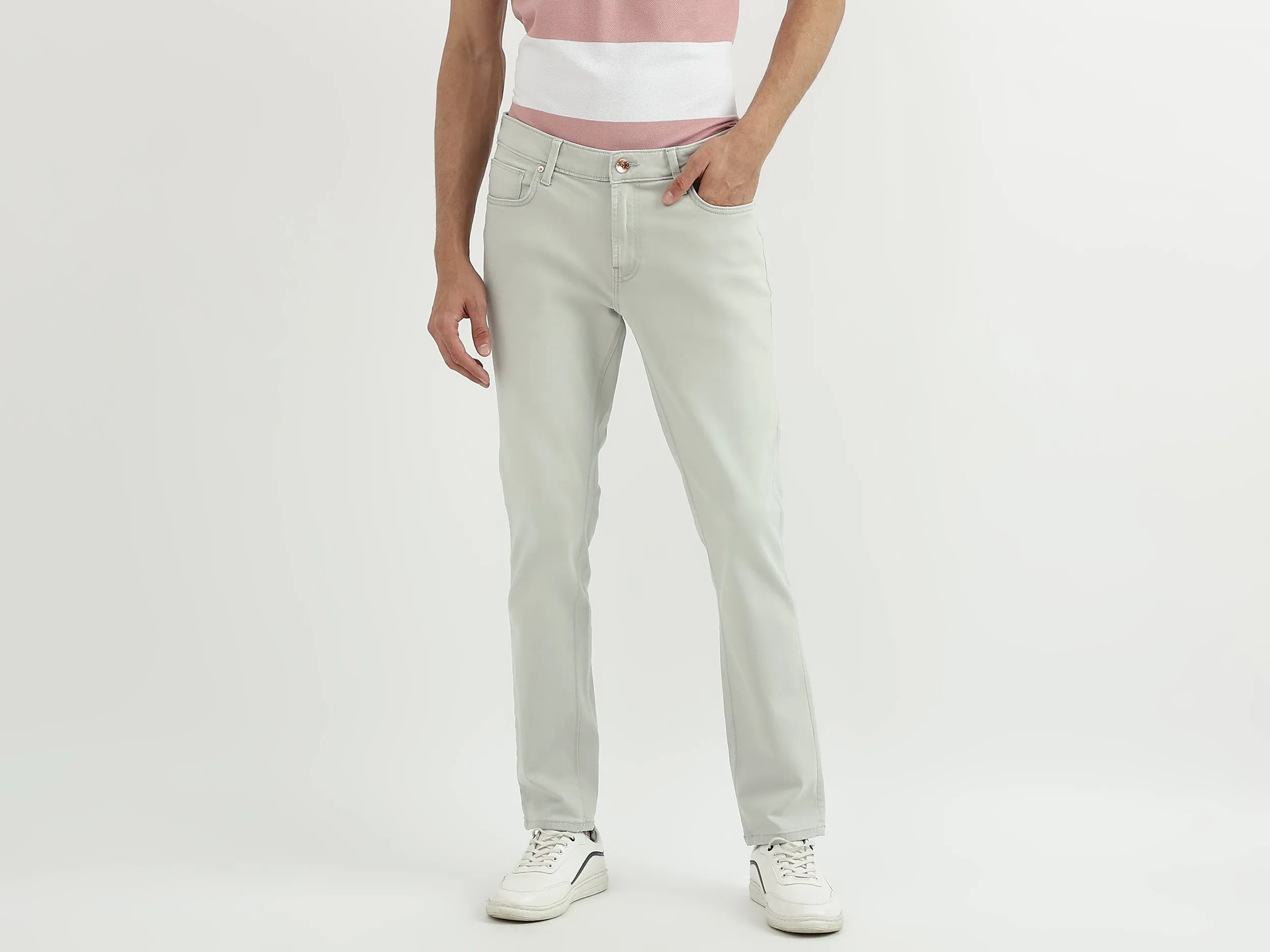 Men Solid Skinny Fit Jeans