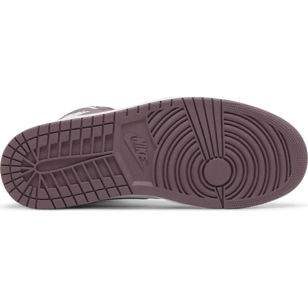 Nike Air Jordan 1 Retro High OG Mauve