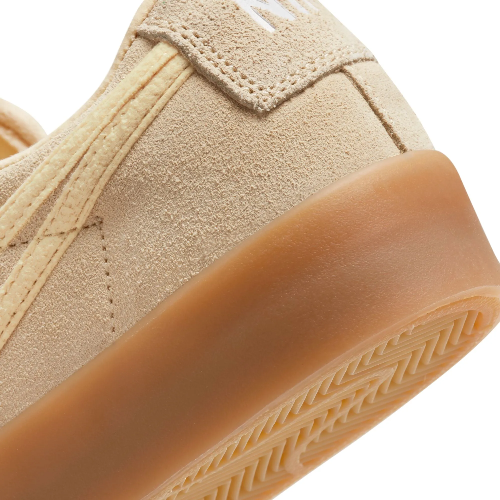 Nike SB Mens Blazer Low Pro GT PRM Shoes