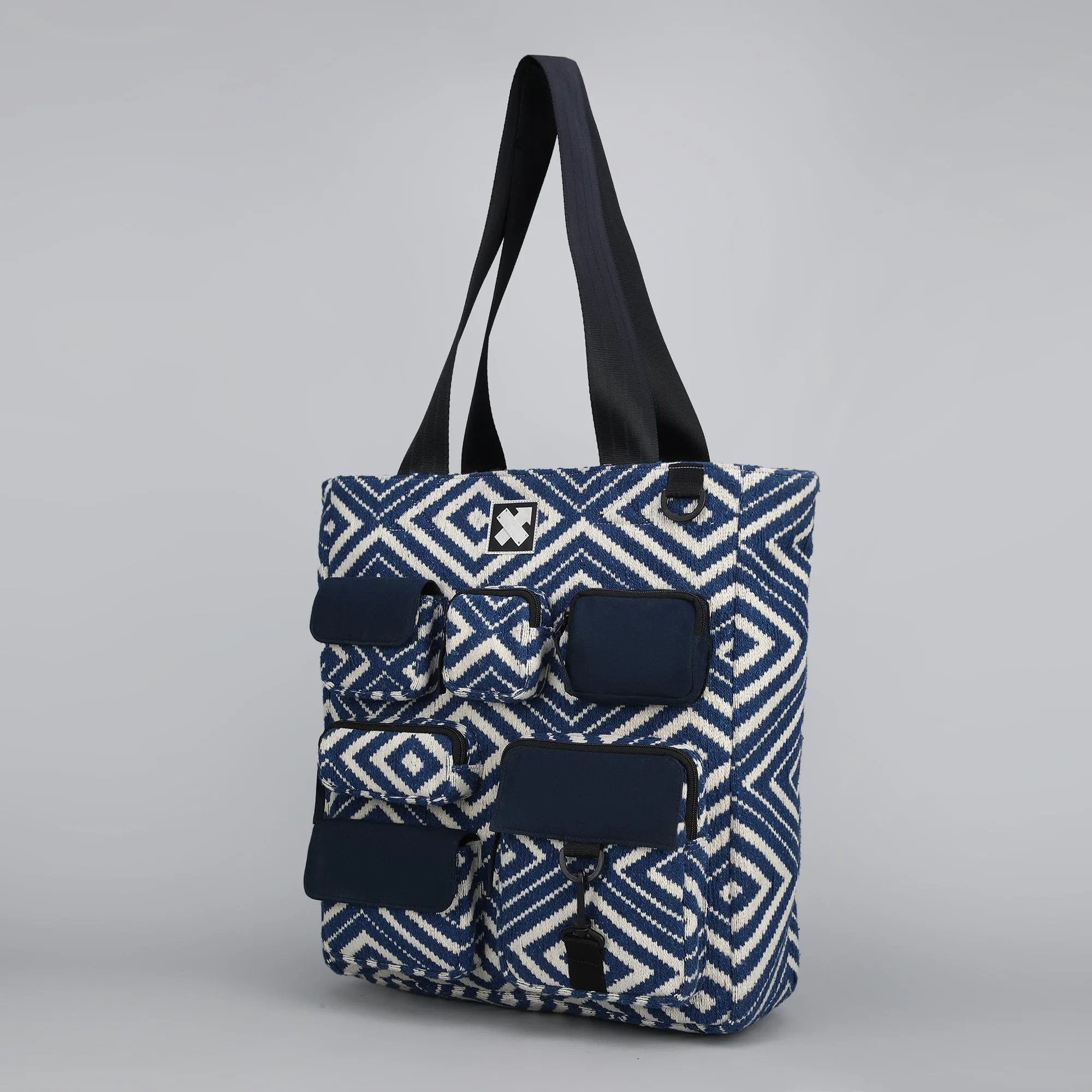 POCKET CLUSTER 313.9 LAPTOP TOTE