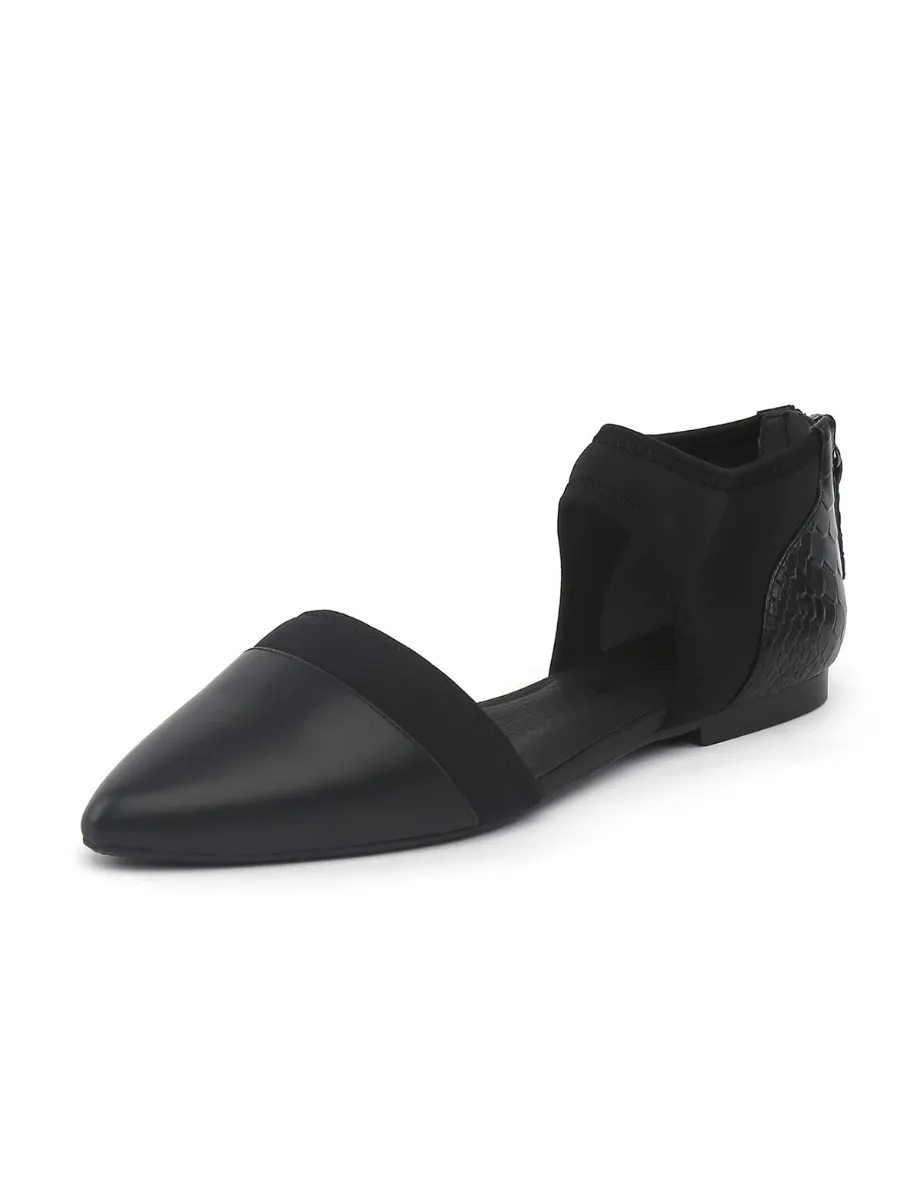 Snake Embossed Pointed Leather Flat - Black