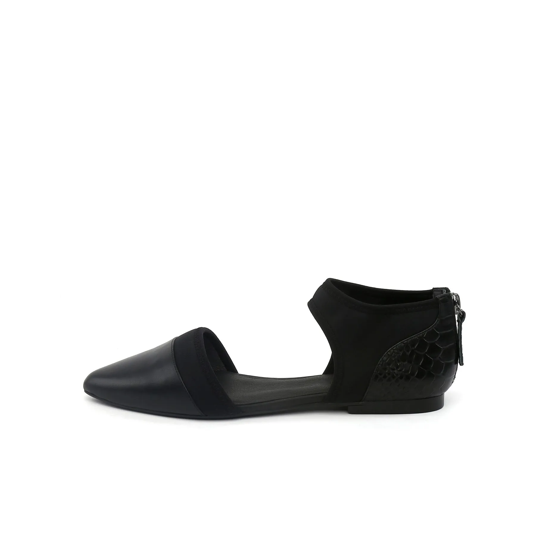 Snake Embossed Pointed Leather Flat - Black