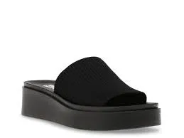 Steve Madden Balanced Black Slides