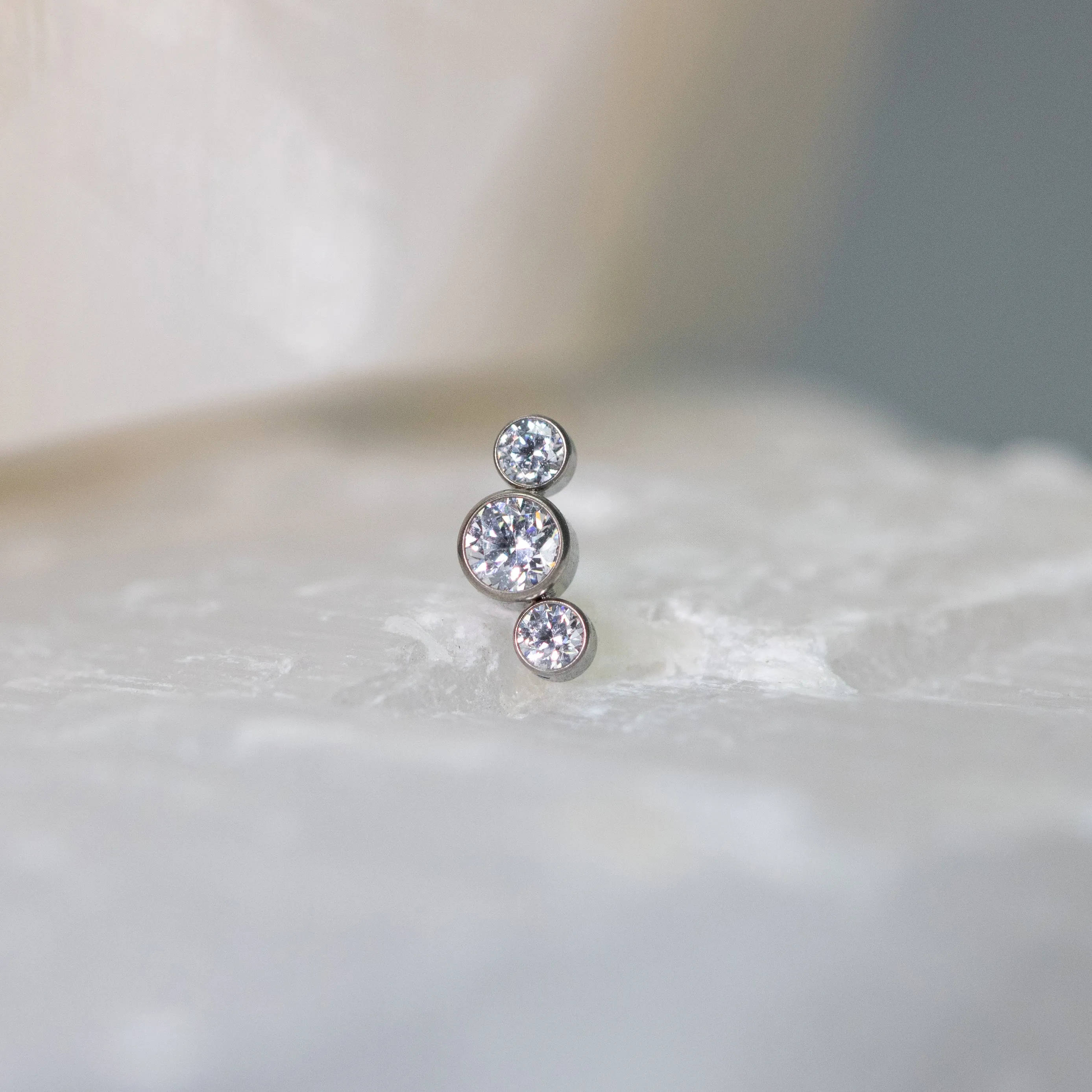 Titanium Bezel Set Gem Cluster Threadless End