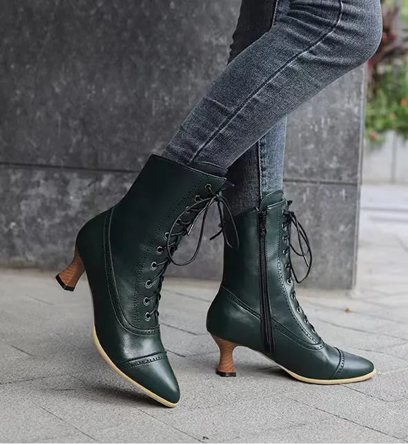 Victoria Wind Women's Retro Boots