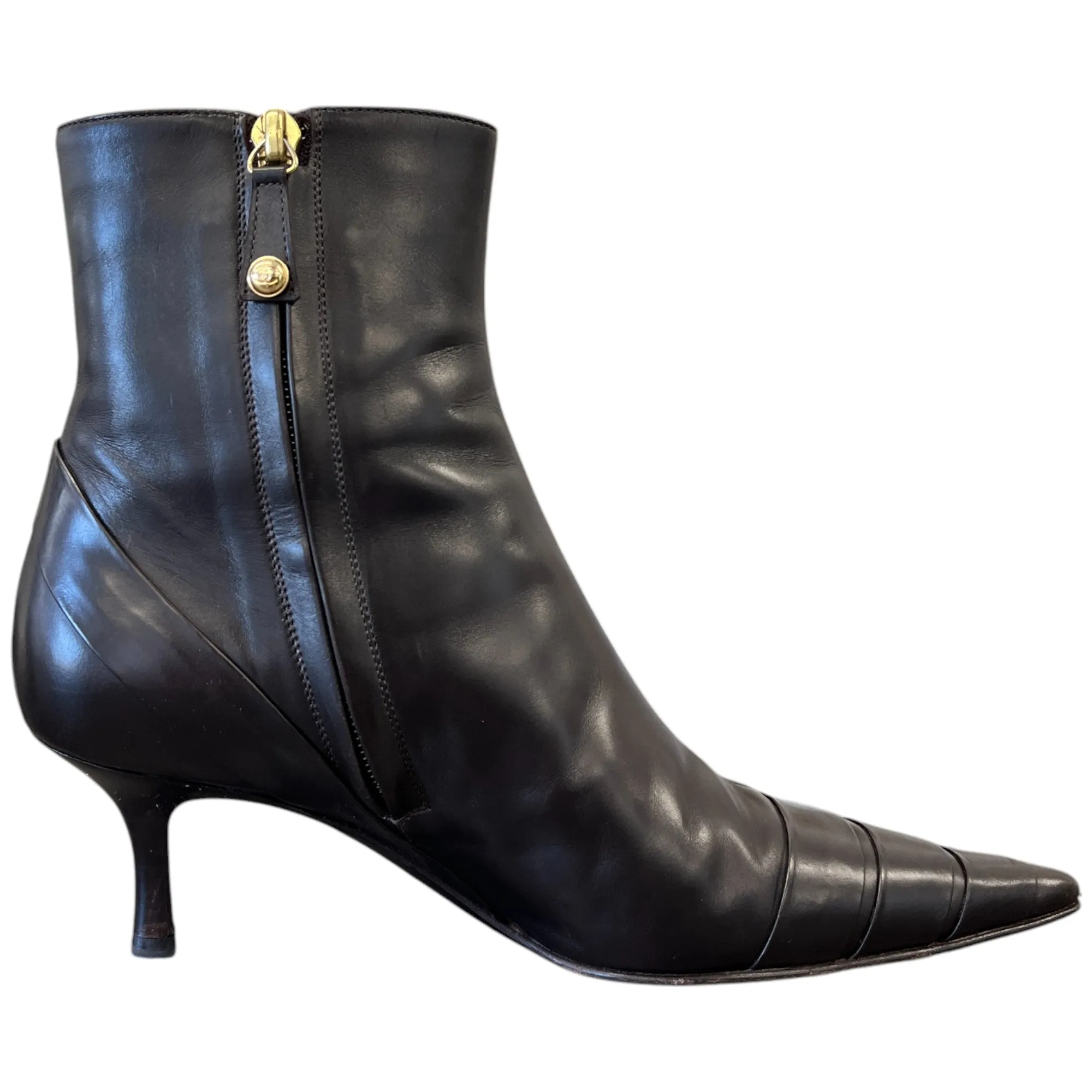 Women's Pointed Toe Logo Ankle Boots Brown Size EU 36 / UK 3