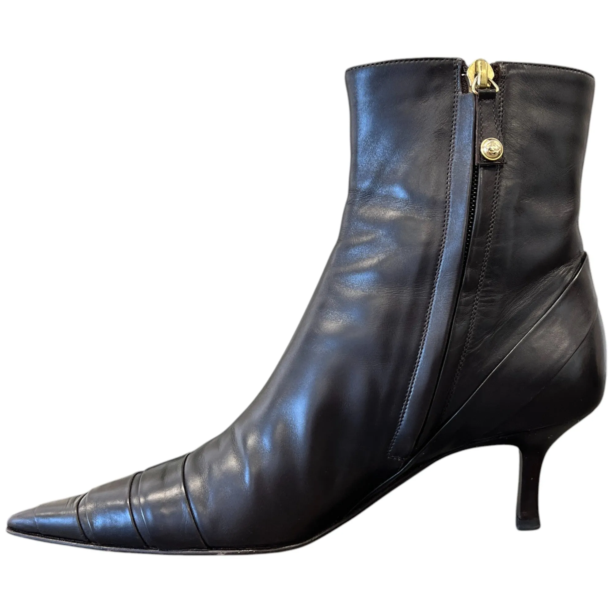 Women's Pointed Toe Logo Ankle Boots Brown Size EU 36 / UK 3